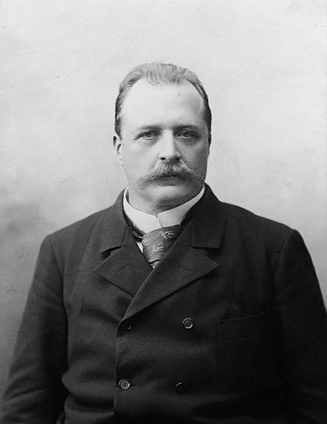 Porträttbild av Hjalmar Stolpe