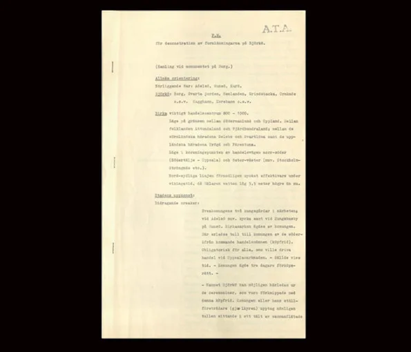 papper med kursiv text