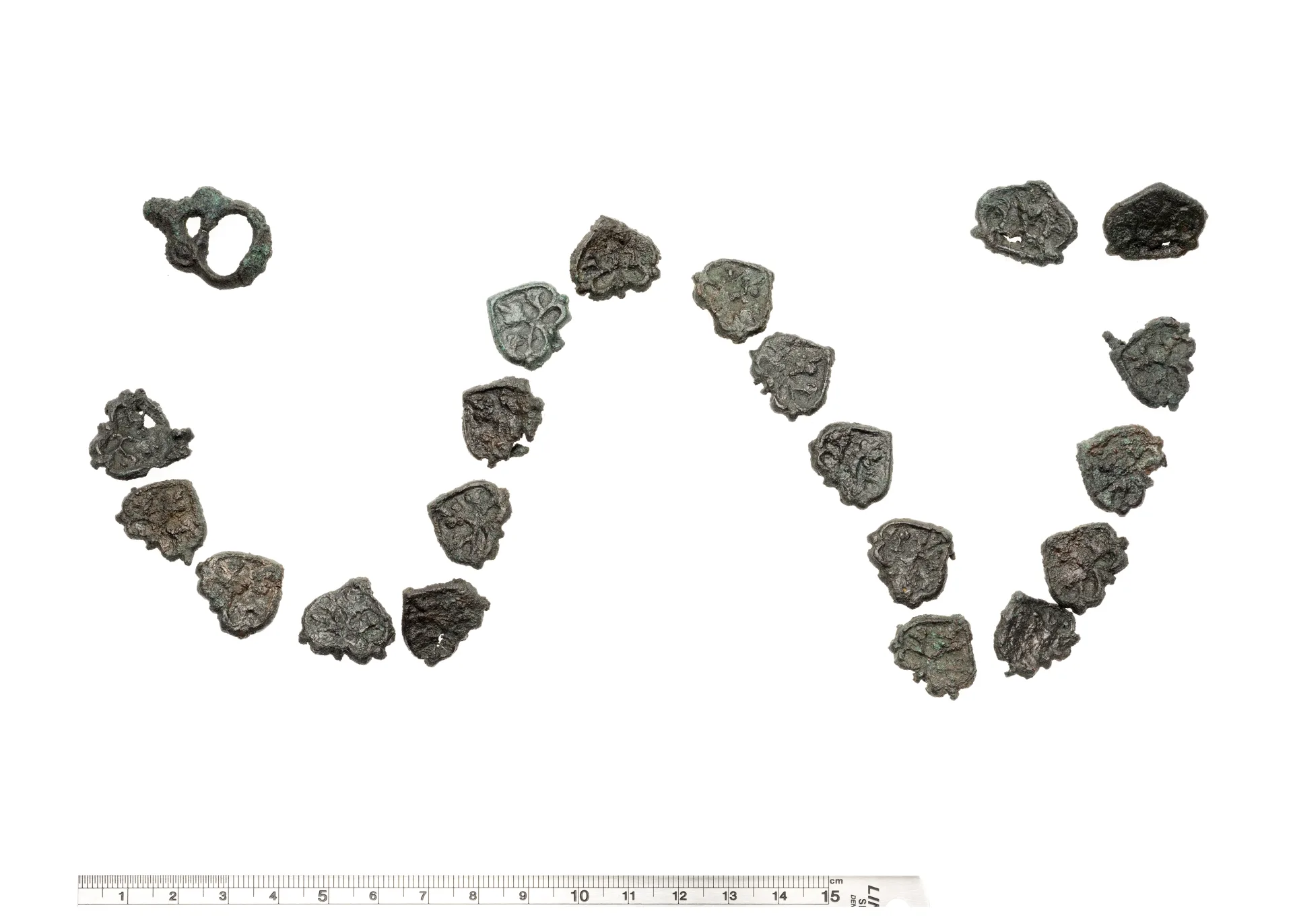 uppradade smycken från ett bälte